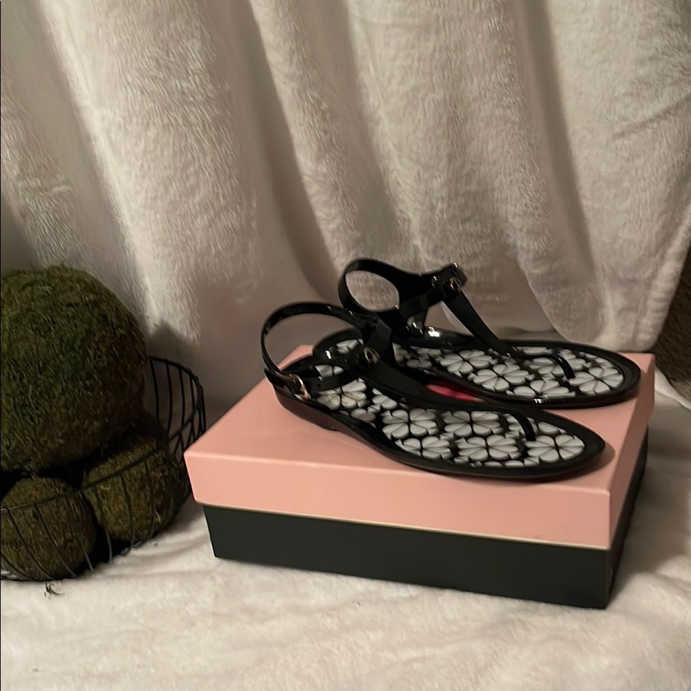 Stylish Black Sandals with Floral Design